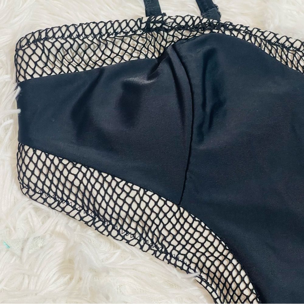 EUC Tripp Black One Piece Plunge Swimsuit Monokini - Picture 6 of 16